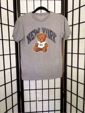 Gray 'New York' Teddy Graphic Tee